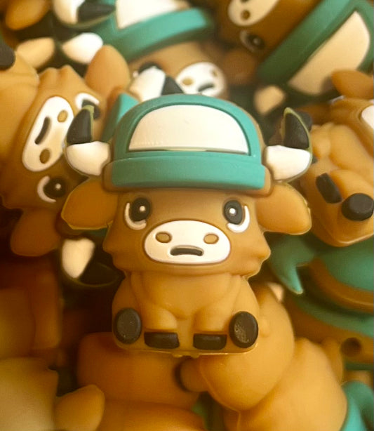 3D Highland Cow W/ Hat Focal (NOT TEETHING SAFE)