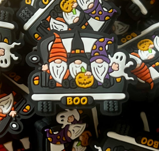 Gnomes in a Halloween Truck Focal
