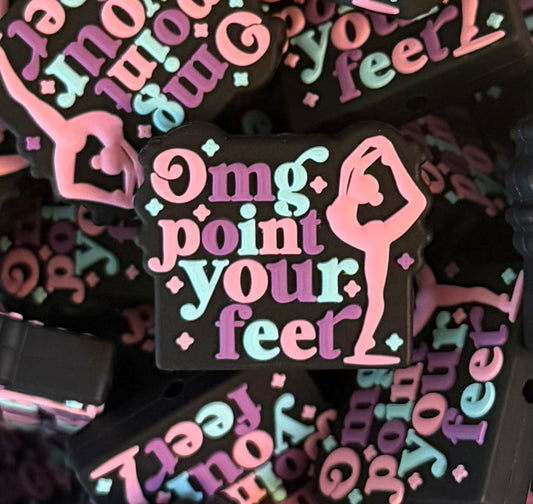 OMG Point Your Feet Focal